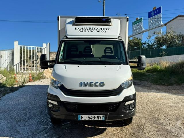 Iveco 35C16 CAISSE FRIGO LAMBERET ET CARRIER ET HAYON - Малотоннажный рефрижератор: фото 2 Iveco 35C16 CAISSE FRIGO LAMBERET ET CARRIER ET HAYON - Малотоннажный рефрижератор: фото 2