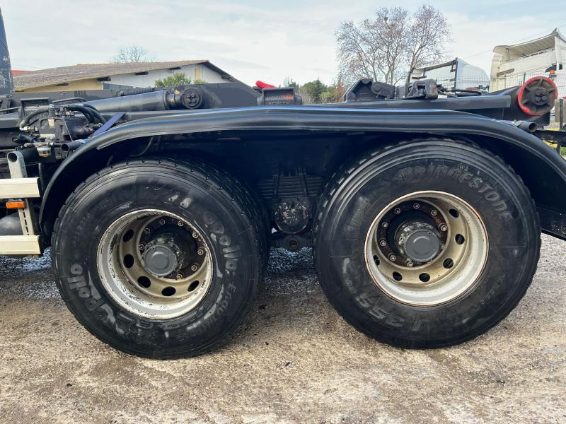 Renault KERAX 370 - Крюковой мультилифт: фото 4 Renault KERAX 370 - Крюковой мультилифт: фото 4