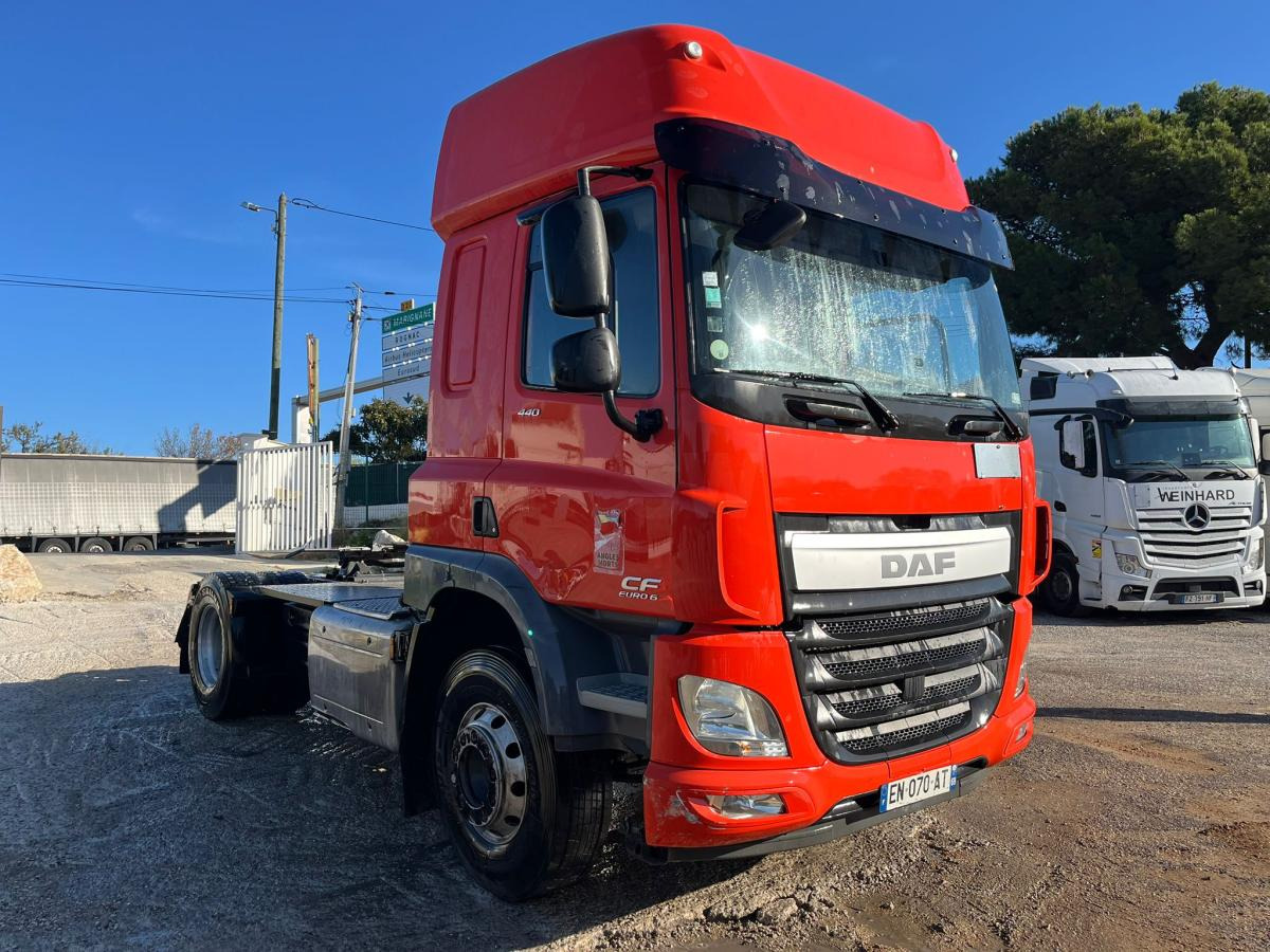 DAF CF 440 - Тягач: фото 2 DAF CF 440 - Тягач: фото 2