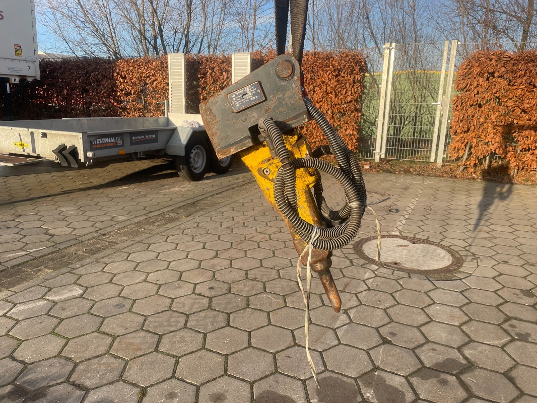 Atlas Copco SB52 - Гидромолот: фото 1 Atlas Copco SB52 - Гидромолот: фото 1