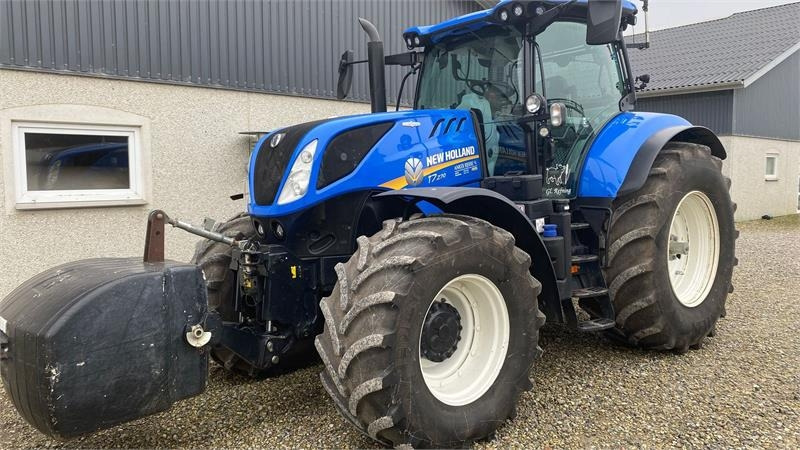 New Holland T7.270 AutoCommand T7.270 - Трактор: фото 1 New Holland T7.270 AutoCommand T7.270 - Трактор: фото 1