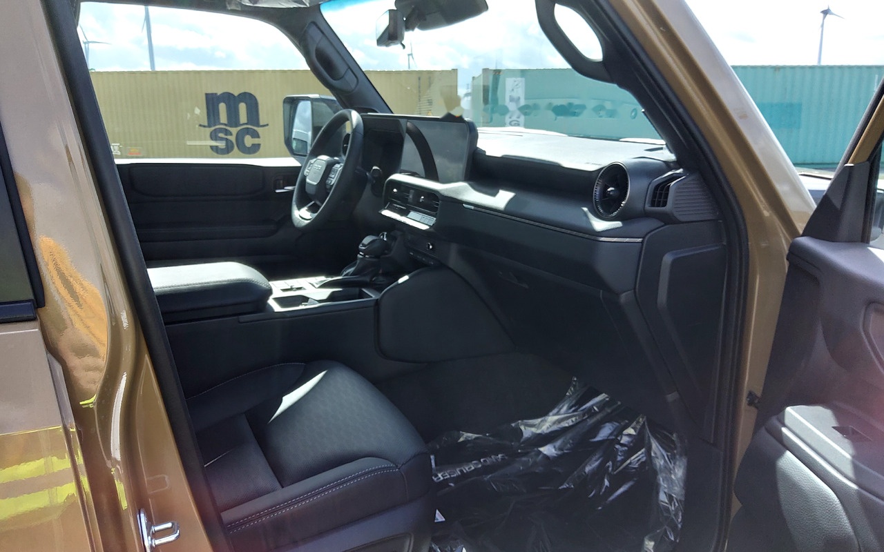 Новый Легковой автомобиль Toyota Land Cruiser Prado 250 VX ae68 first edition 2.4L Petrol Turbo Automatic NEW MODEL: фото 10