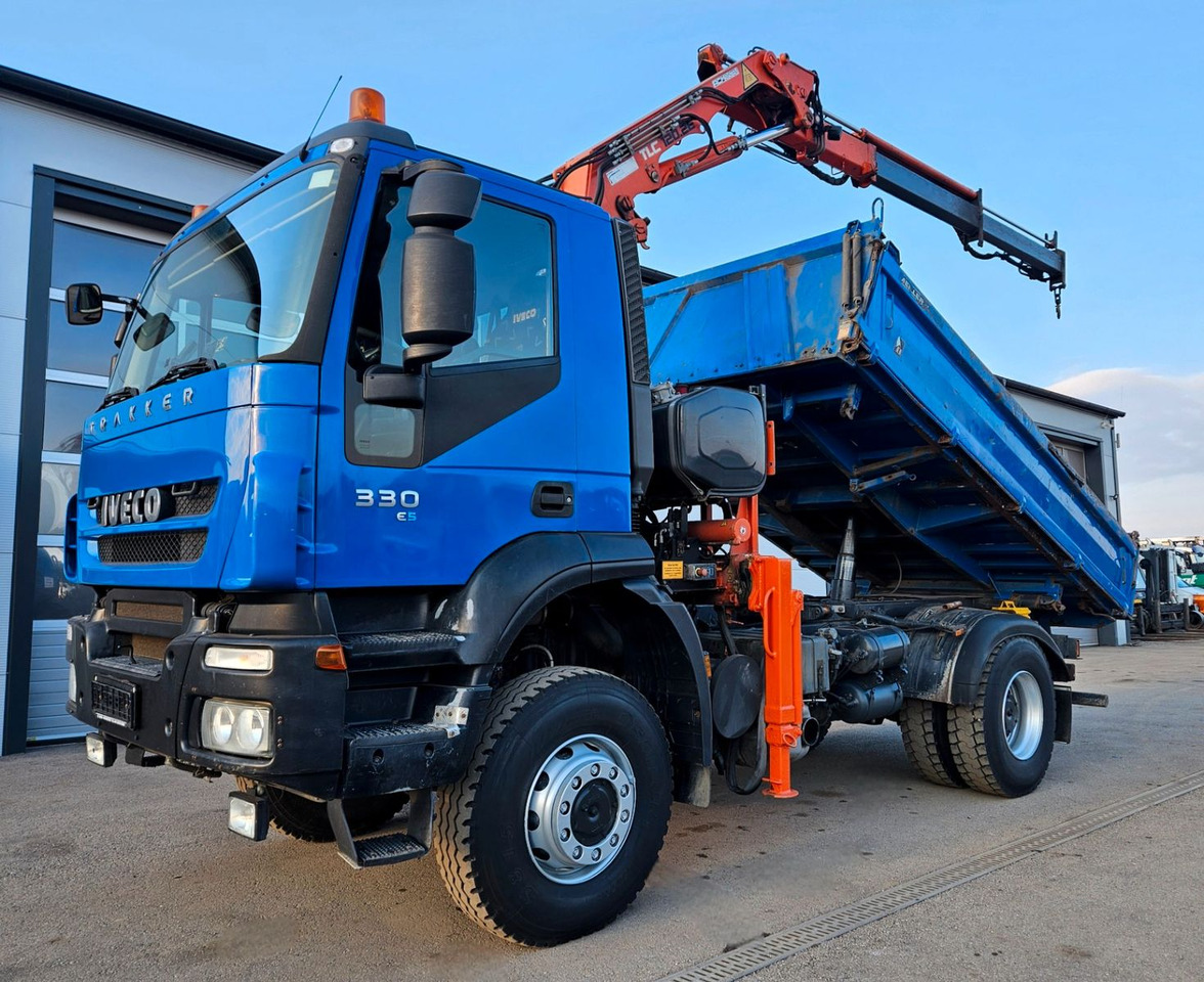 Iveco Trakker 190T33 4x4 Euro5 Kran Atlas 120.2E Funk - Самосвал, Автоманипулятор: фото 3 Iveco Trakker 190T33 4x4 Euro5 Kran Atlas 120.2E Funk - Самосвал, Автоманипулятор: фото 3