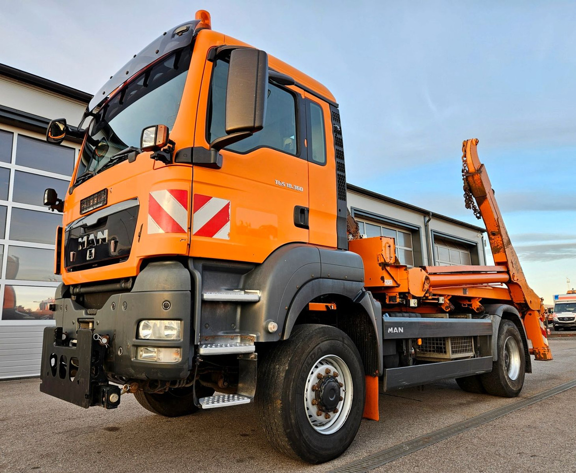MAN TGS 18.360 4x4 BL Euro5 Palfinger Winterdienst - Самосвал: фото 1 MAN TGS 18.360 4x4 BL Euro5 Palfinger Winterdienst - Самосвал: фото 1