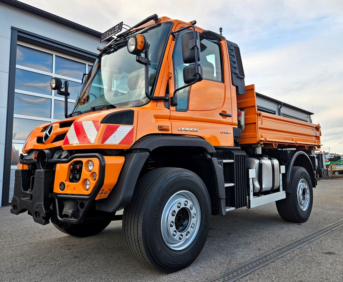 Unimog U527 UGE Euro6 VarioPilot Hydrostat - Самосвал: фото 1 Unimog U527 UGE Euro6 VarioPilot Hydrostat - Самосвал: фото 1