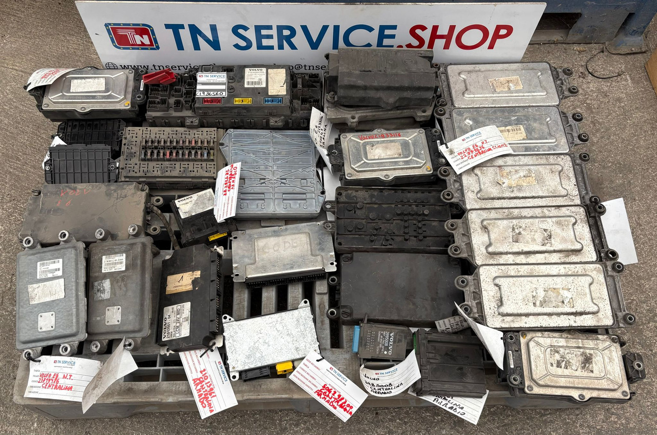 Centraline Volvo - Электрическая система: фото 1 Centraline Volvo - Электрическая система: фото 1