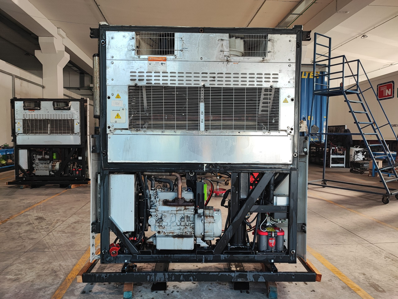 Motore Frigo Carrier Vector 1550 - Холодильная установка: фото 2 Motore Frigo Carrier Vector 1550 - Холодильная установка: фото 2