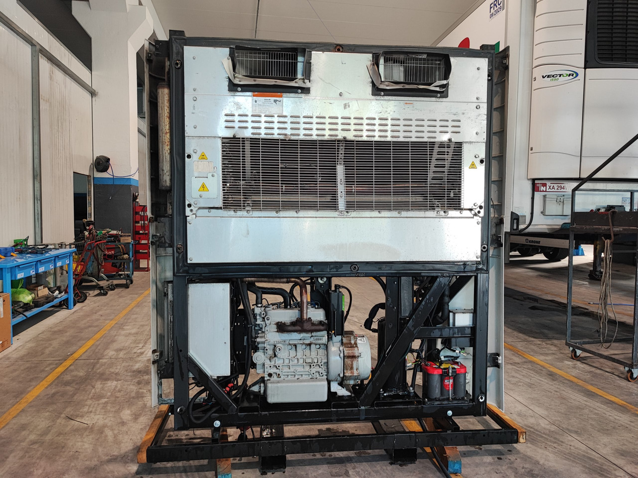 Motore Frigo Carrier Vector 1550 - Холодильная установка: фото 2 Motore Frigo Carrier Vector 1550 - Холодильная установка: фото 2