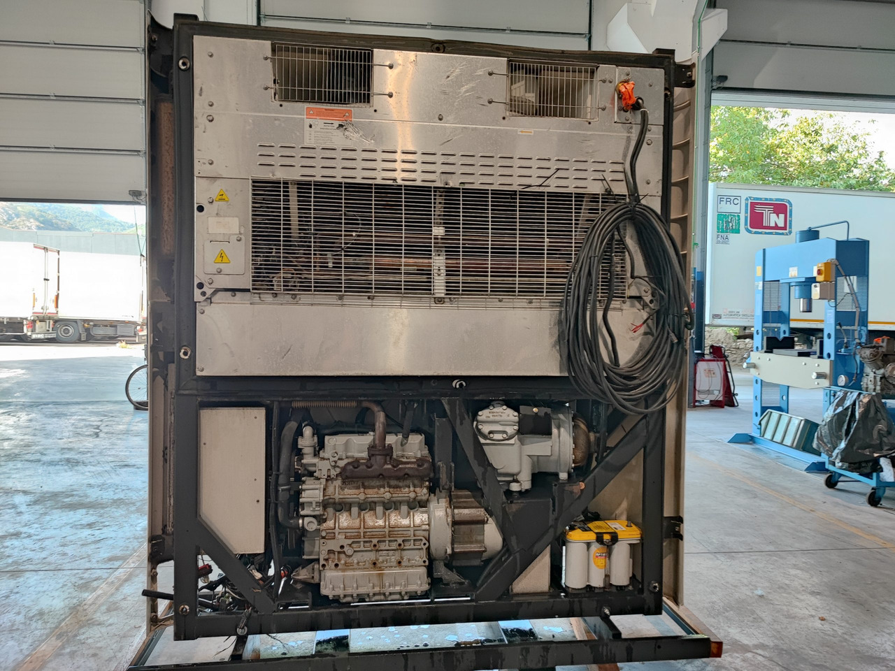 Motore frigo Carrier Vector 1550 pezzi di ricambio - Холодильная установка: фото 3 Motore frigo Carrier Vector 1550 pezzi di ricambio - Холодильная установка: фото 3