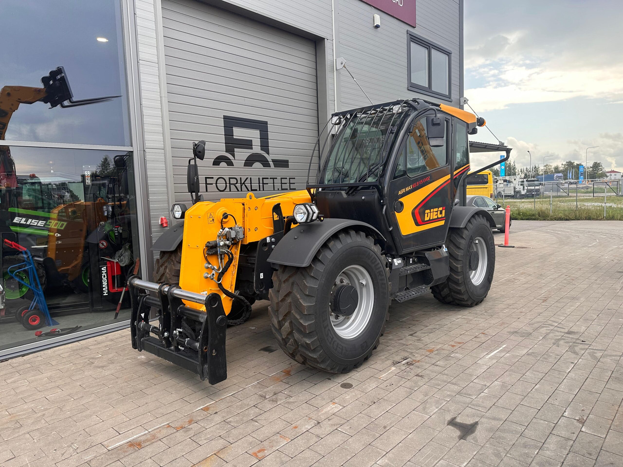 Dieci Agri Max 65.8 VS EVO2 GD - Телескопический погрузчик: фото 1 Dieci Agri Max 65.8 VS EVO2 GD - Телескопический погрузчик: фото 1