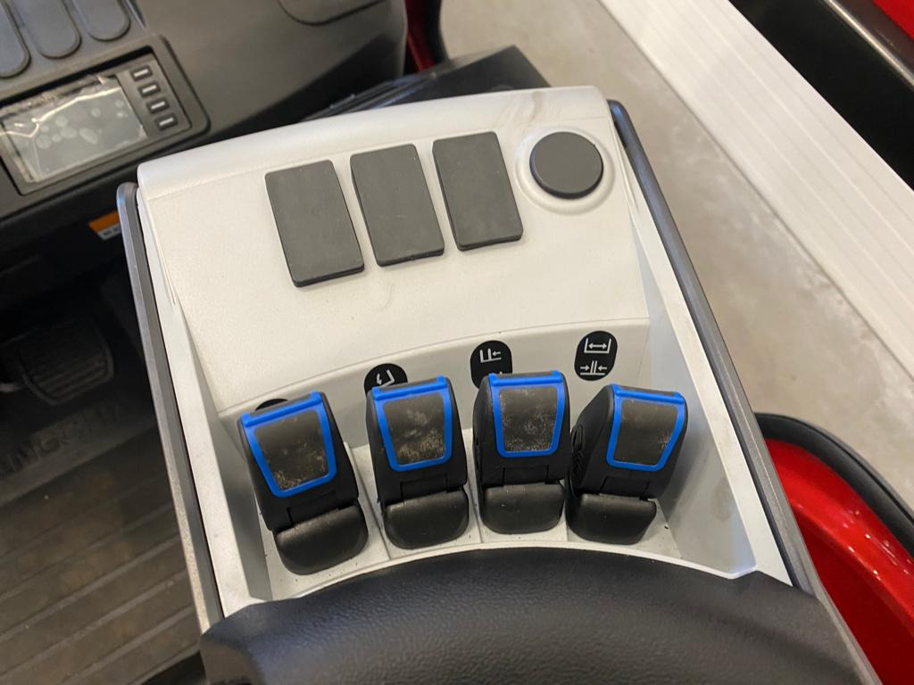 Дизельный погрузчик HC CPCD25-X2W97B1: фото 8