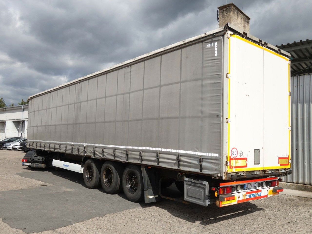 Krone SD Standard, Liftachse - Тентованный полуприцеп: фото 4 Krone SD Standard, Liftachse - Тентованный полуприцеп: фото 4
