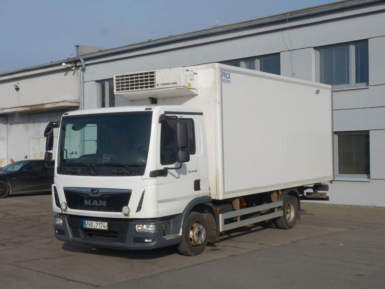 MAN 8.190 ThermoKing V800MAX, 2 Kammern - Рефрижератор: фото 1 MAN 8.190 ThermoKing V800MAX, 2 Kammern - Рефрижератор: фото 1