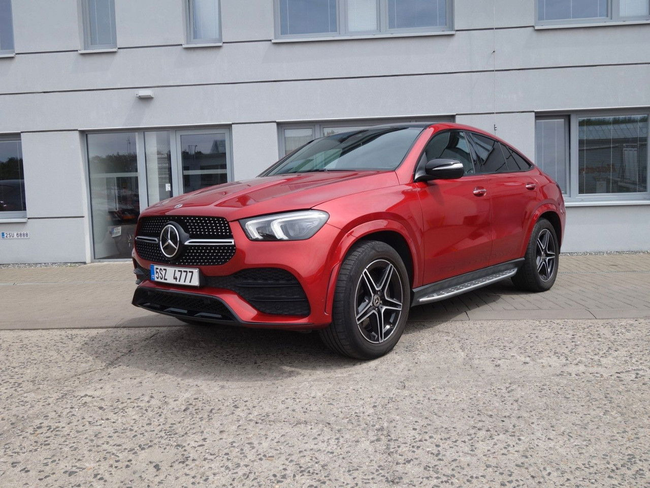 Mercedes-Benz GLE-klasse 400 d 4Matic Coupe Pano - Купе: фото 1 Mercedes-Benz GLE-klasse 400 d 4Matic Coupe Pano - Купе: фото 1