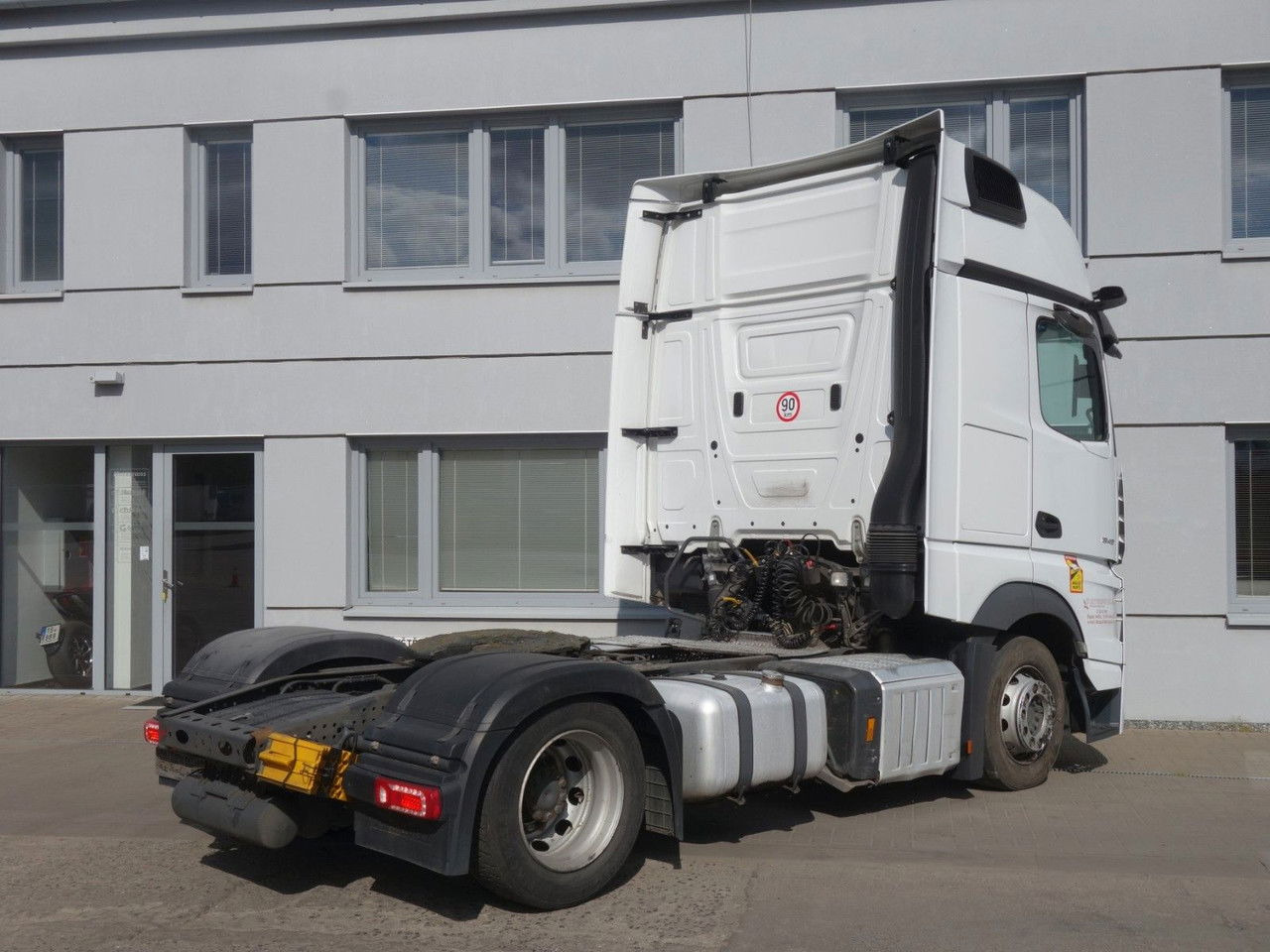 Mercedes-Benz 1848 MP5 Lsnrl, Giga Space, Camera - Тягач: фото 4 Mercedes-Benz 1848 MP5 Lsnrl, Giga Space, Camera - Тягач: фото 4