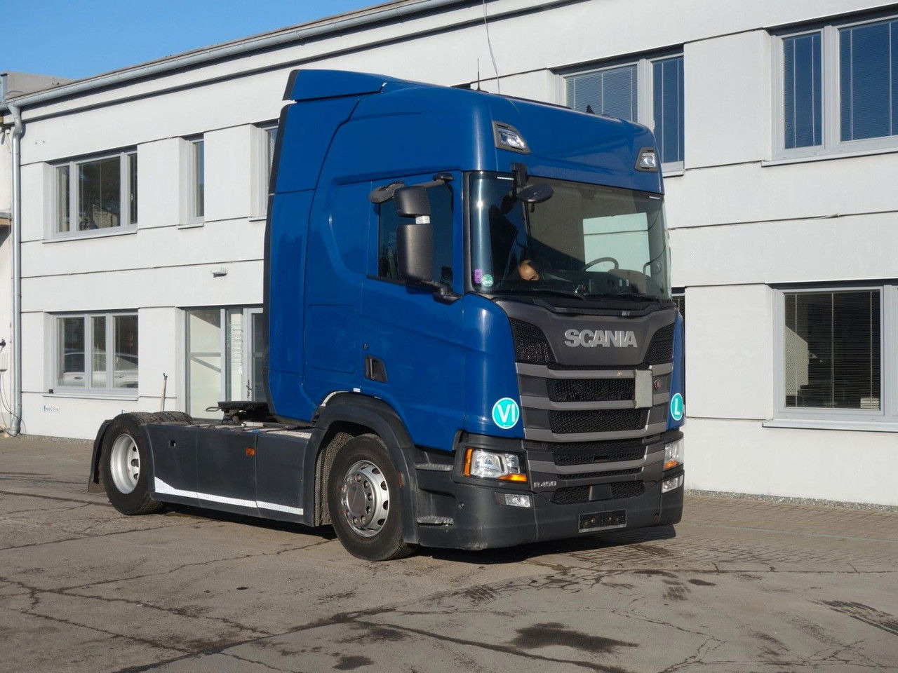 Scania R450 Standard, Retarder - Тягач: фото 2 Scania R450 Standard, Retarder - Тягач: фото 2