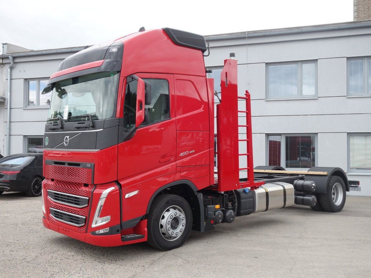 Volvo FH 13 XL 460 TC Neue fur Kassbohrer,Rolfo, Rimo - Грузовик-шасси: фото 1 Volvo FH 13 XL 460 TC Neue fur Kassbohrer,Rolfo, Rimo - Грузовик-шасси: фото 1