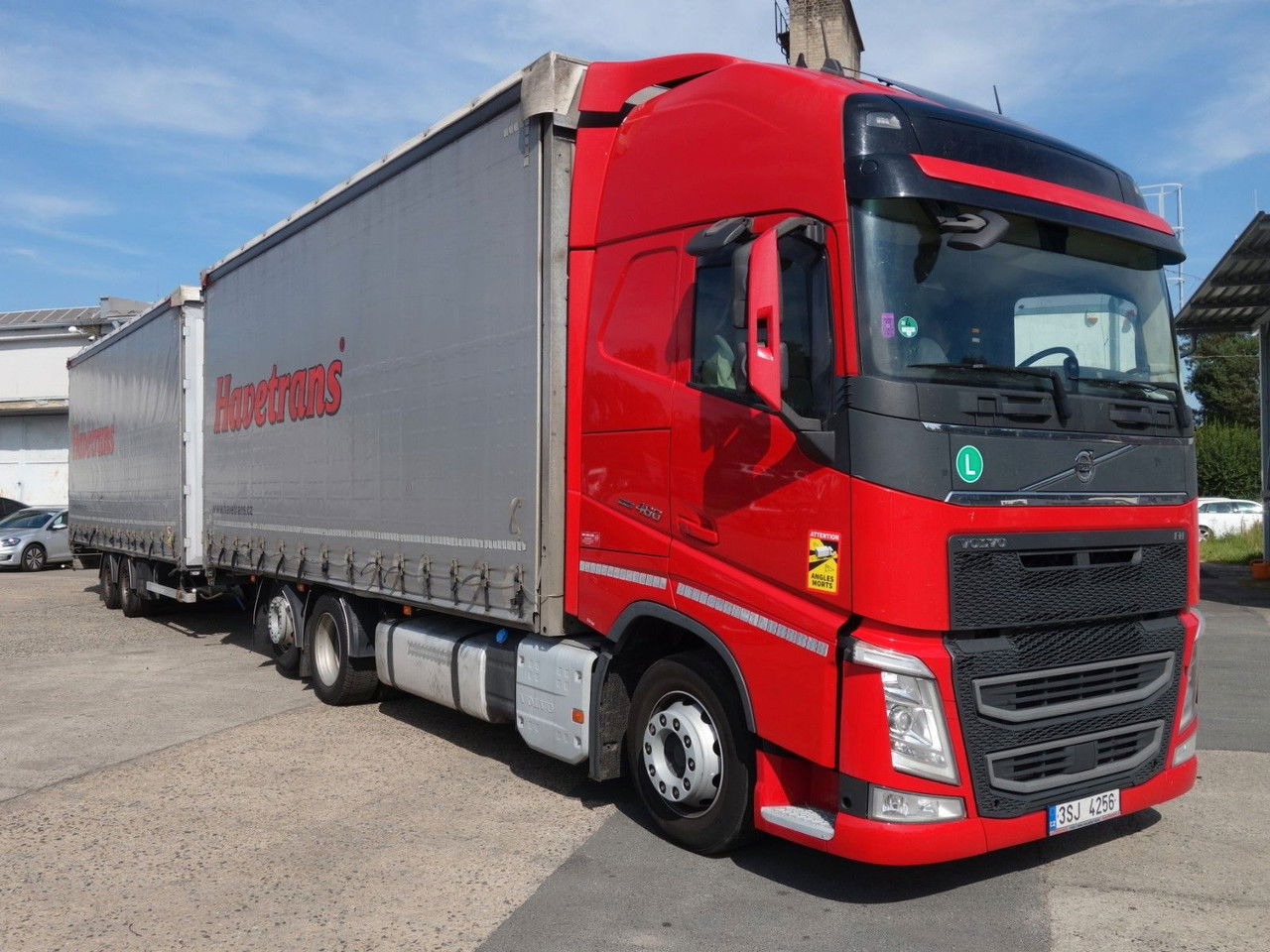 Volvo FH 460 XL 6x2, 120 cbm, Durchfahren - Тентованный грузовик: фото 2 Volvo FH 460 XL 6x2, 120 cbm, Durchfahren - Тентованный грузовик: фото 2