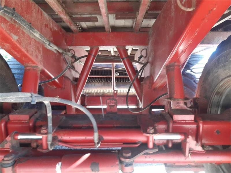 Сельскохозяйственный прицеп Strautmann Mega Vitesse III: фото 14 Сельскохозяйственный прицеп Strautmann Mega Vitesse III: фото 14