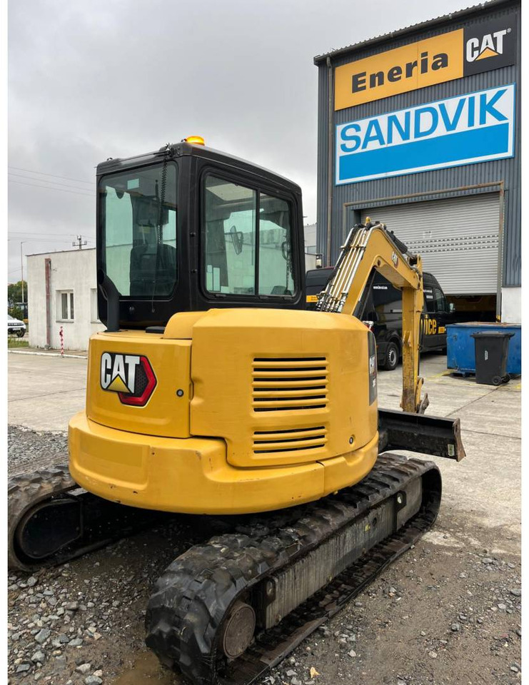 CAT 305E2CR - Гусеничный экскаватор: фото 3 CAT 305E2CR - Гусеничный экскаватор: фото 3