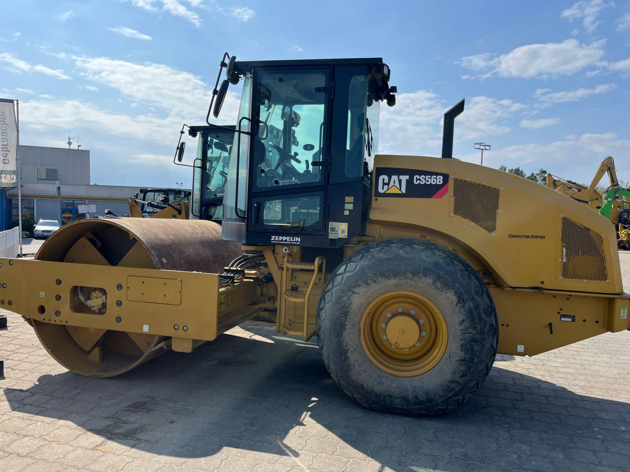 CAT CS56B - Компактор: фото 1 CAT CS56B - Компактор: фото 1