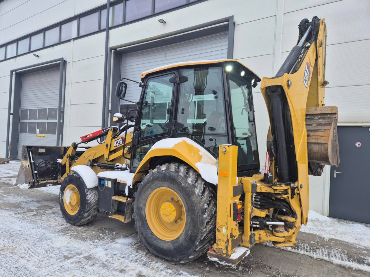 CAT 428 - Экскаватор-погрузчик: фото 4 CAT 428 - Экскаватор-погрузчик: фото 4