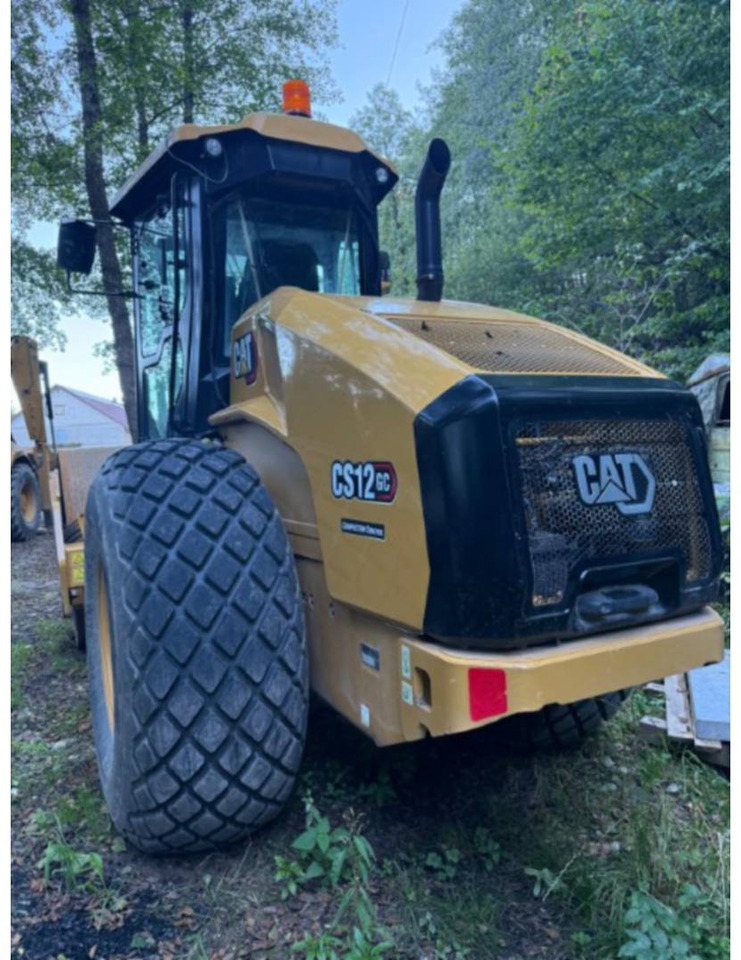 CAT CS12GC - Компактор: фото 3 CAT CS12GC - Компактор: фото 3