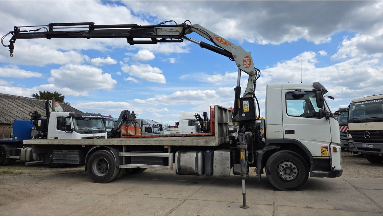 VOLVO FM 330 FLATBED 4X2 PM 17 LC 17 TON - Другая техника: фото 3 VOLVO FM 330 FLATBED 4X2 PM 17 LC 17 TON - Другая техника: фото 3