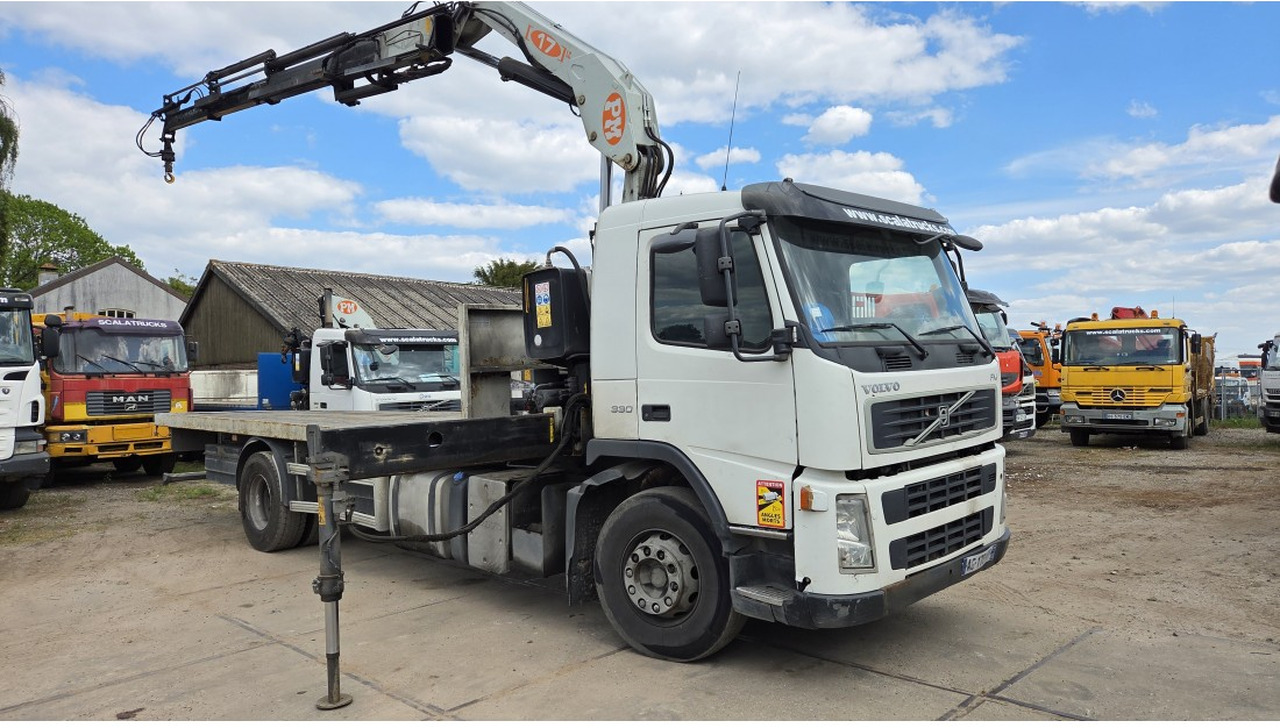 VOLVO FM 330 FLATBED 4X2 PM 17 LC 17 TON - Другая техника: фото 4 VOLVO FM 330 FLATBED 4X2 PM 17 LC 17 TON - Другая техника: фото 4