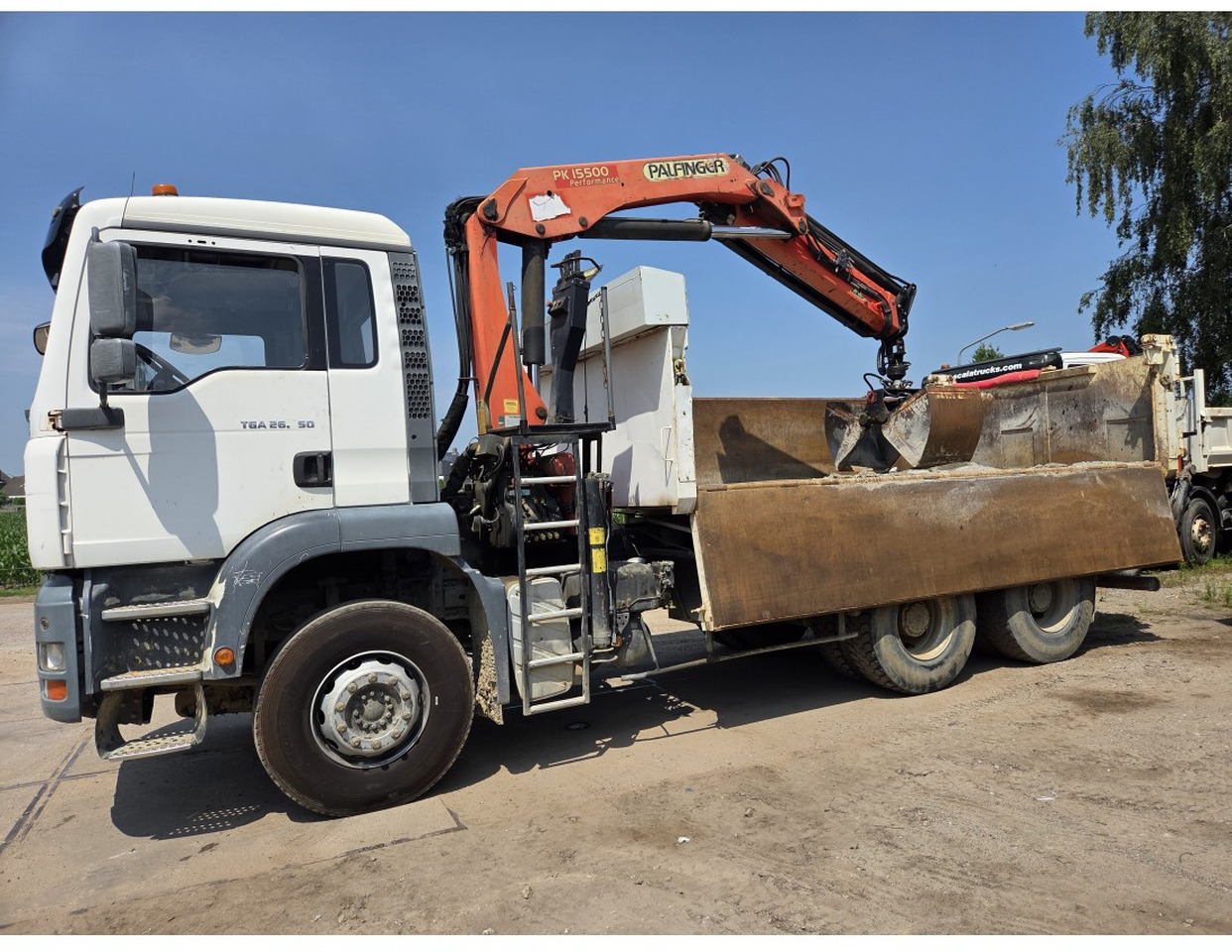 MAN TGA 26.350 6X4 BORDMATIC TIPPER CRANE PALFINGER PK15500 - Самосвал, Автоманипулятор: фото 5 MAN TGA 26.350 6X4 BORDMATIC TIPPER CRANE PALFINGER PK15500 - Самосвал, Автоманипулятор: фото 5