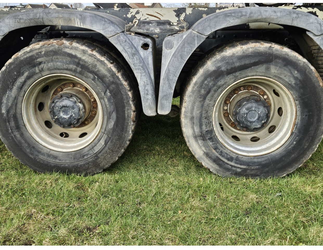 Самосвал MAN TGA 33.360 TIPPER 3 SIDE CRANE PALFINGER 16502 *REMOTE CONTROL: фото 12 Самосвал MAN TGA 33.360 TIPPER 3 SIDE CRANE PALFINGER 16502 *REMOTE CONTROL: фото 12