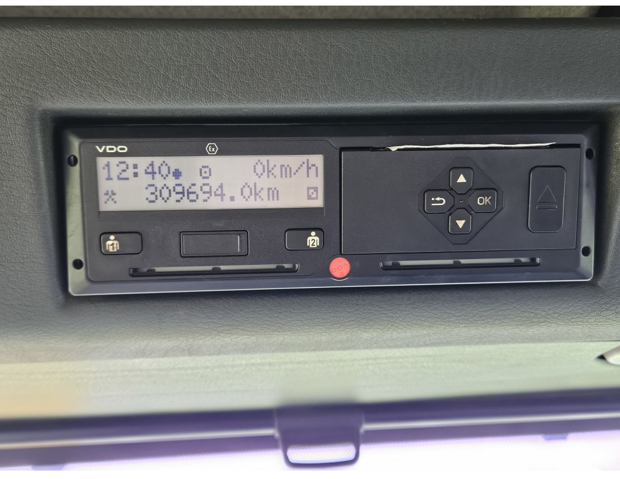 Самосвал MAN TGA 33.360 TIPPER 3 SIDE CRANE PALFINGER 16502 *REMOTE CONTROL: фото 18 Самосвал MAN TGA 33.360 TIPPER 3 SIDE CRANE PALFINGER 16502 *REMOTE CONTROL: фото 18