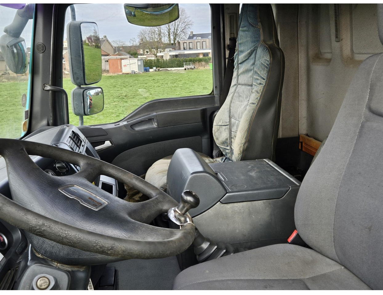 Самосвал MAN TGA 33.360 TIPPER 3 SIDE CRANE PALFINGER 16502 *REMOTE CONTROL: фото 14 Самосвал MAN TGA 33.360 TIPPER 3 SIDE CRANE PALFINGER 16502 *REMOTE CONTROL: фото 14