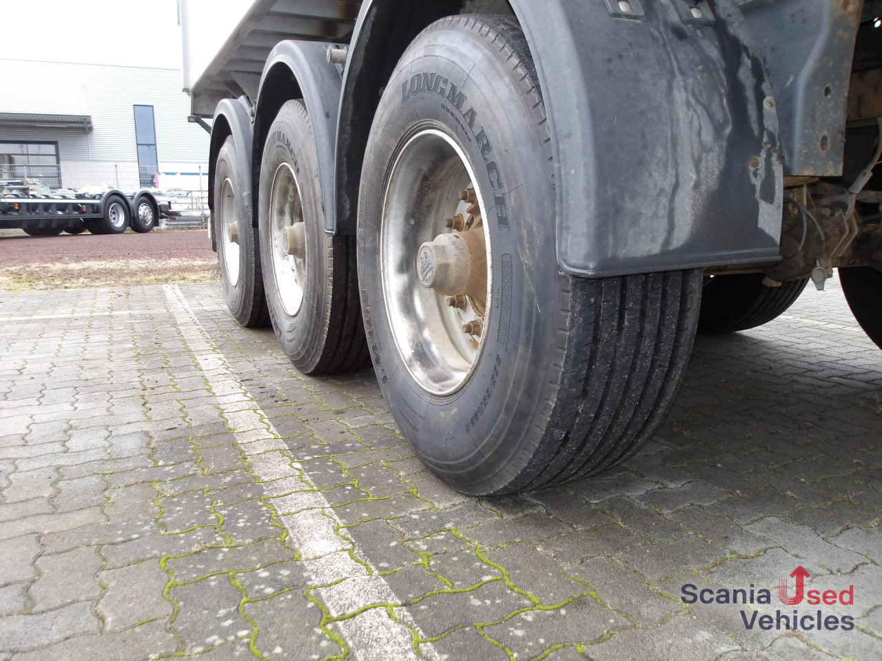 LANGENDORF SKA 24/30 - 29m³ - ALUKASTEN - LIFT - BPW - - Самосвальный полуприцеп: фото 4 LANGENDORF SKA 24/30 - 29m³ - ALUKASTEN - LIFT - BPW - - Самосвальный полуприцеп: фото 4