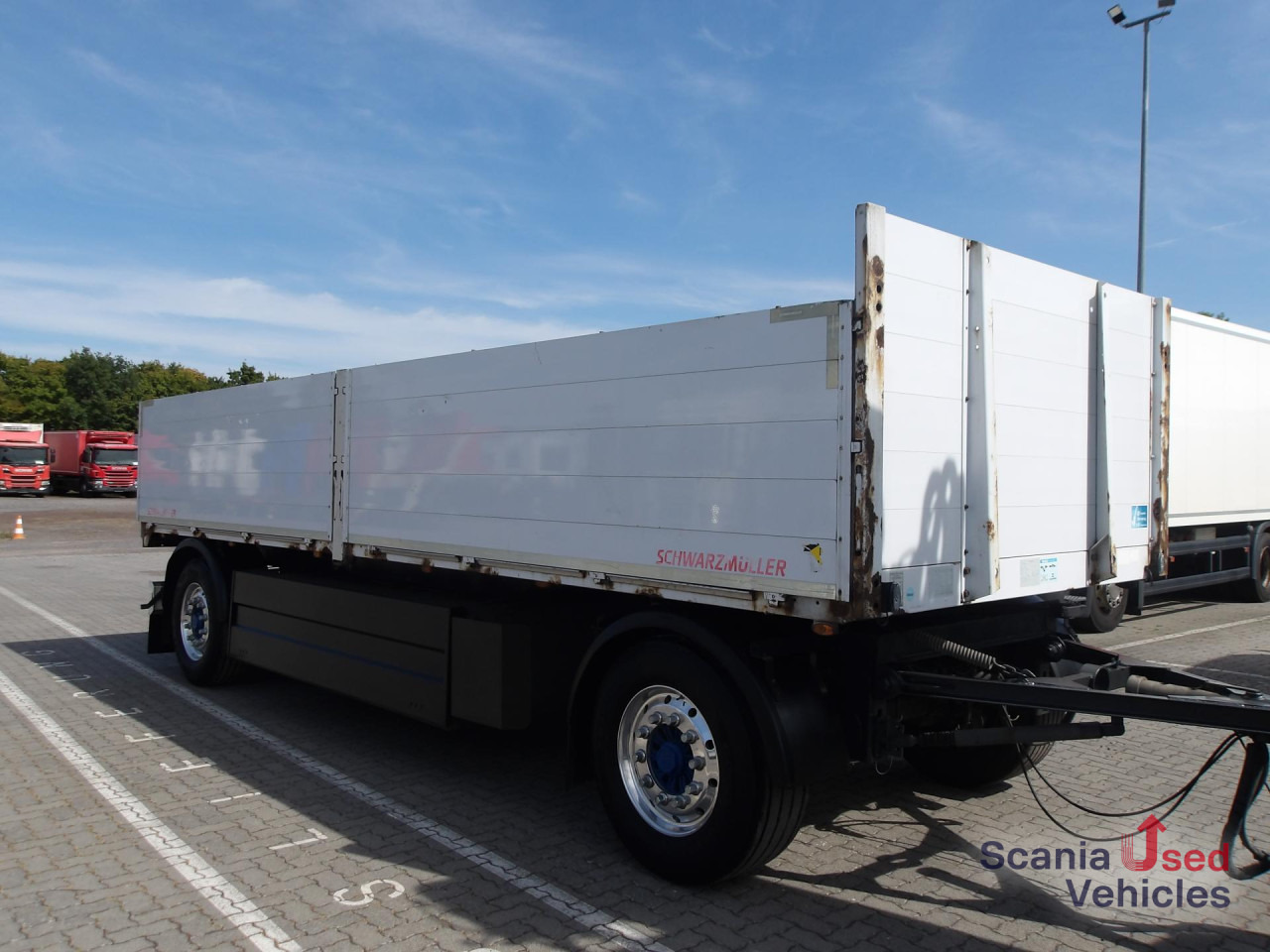 SCHWARZMUELLER AZ18 T-Serie - BPW Achsen - ALCOA - Palettenkasten - Прицеп бортовой/ Платформа: фото 3 SCHWARZMUELLER AZ18 T-Serie - BPW Achsen - ALCOA - Palettenkasten - Прицеп бортовой/ Платформа: фото 3