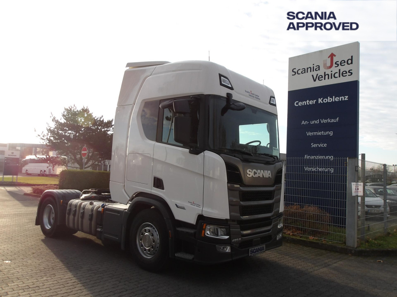 SCANIA R 460 NA - HYDRAULIK - HIGHLINE - 2x TANKs - ACC - - Тягач: фото 1 SCANIA R 460 NA - HYDRAULIK - HIGHLINE - 2x TANKs - ACC - - Тягач: фото 1