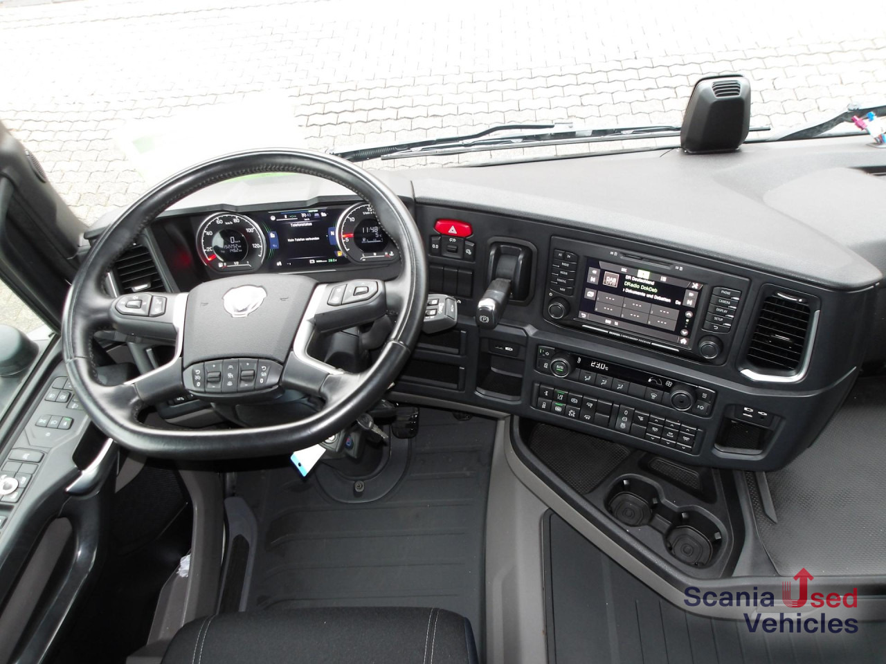 SCANIA R 460 NA - HYDRAULIK - HIGHLINE - 2x TANKs - ACC - - Тягач: фото 2 SCANIA R 460 NA - HYDRAULIK - HIGHLINE - 2x TANKs - ACC - - Тягач: фото 2