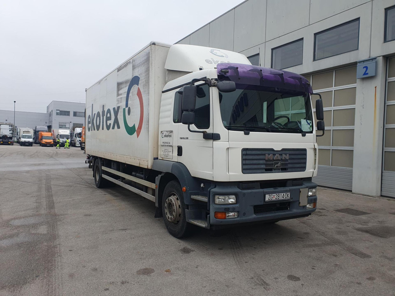 MAN TGM 18.330 - Грузовик с закрытым кузовом: фото 3 MAN TGM 18.330 - Грузовик с закрытым кузовом: фото 3