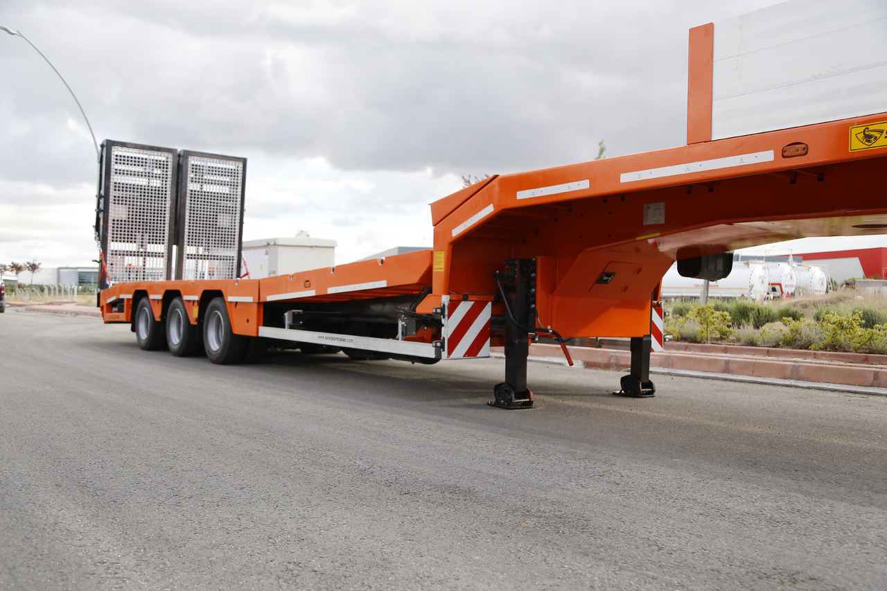 Scorpion Trailer SCORPION TRAILER 3 AXLE LOWBED SEMI TRAILER (CUSTOMIZED) - Низкорамный полуприцеп: фото 2 Scorpion Trailer SCORPION TRAILER 3 AXLE LOWBED SEMI TRAILER (CUSTOMIZED) - Низкорамный полуприцеп: фото 2