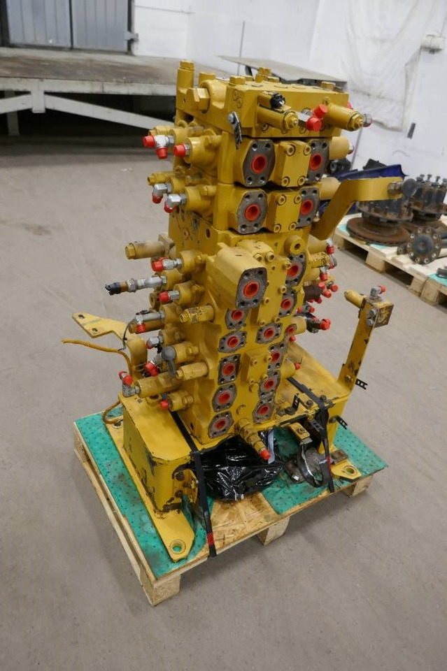 CAT 324 E, Ventilpaket 335-0111 - Гидравлика для Строительной техники: фото 1 CAT 324 E, Ventilpaket 335-0111 - Гидравлика для Строительной техники: фото 1