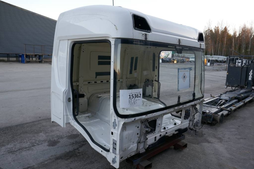 Scania P 410 - Кабина для Грузовиков: фото 1 Scania P 410 - Кабина для Грузовиков: фото 1