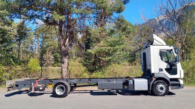 Volvo FL280 4x2, E6, Wohnwagen + 2 Pferdeplaetze Volvo FL280 4x2, E6, 7.40m Chassis, Fahrgestell - Коневоз: фото 5 Volvo FL280 4x2, E6, Wohnwagen + 2 Pferdeplaetze Volvo FL280 4x2, E6, 7.40m Chassis, Fahrgestell - Коневоз: фото 5