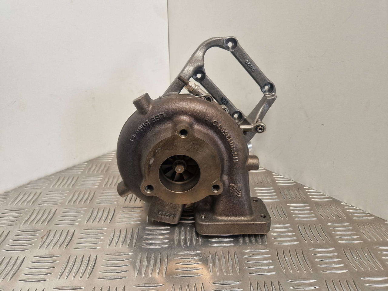 BorgWarner BV55 turbo charger JCB turbocharger - Двигатель и запчасти для Строительной техники: фото 4 BorgWarner BV55 turbo charger JCB turbocharger - Двигатель и запчасти для Строительной техники: фото 4