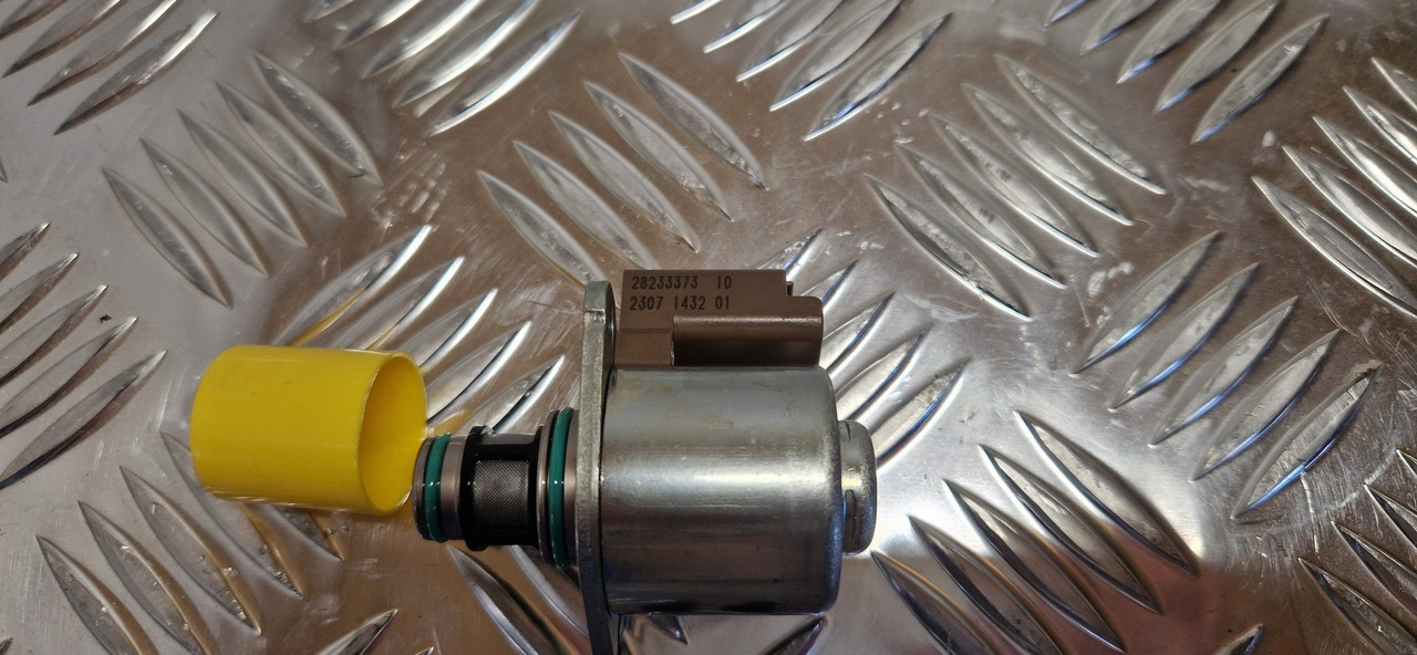 Delphi inlet metering Valve 28233373 - Двигатель и запчасти для Строительной техники: фото 2 Delphi inlet metering Valve 28233373 - Двигатель и запчасти для Строительной техники: фото 2