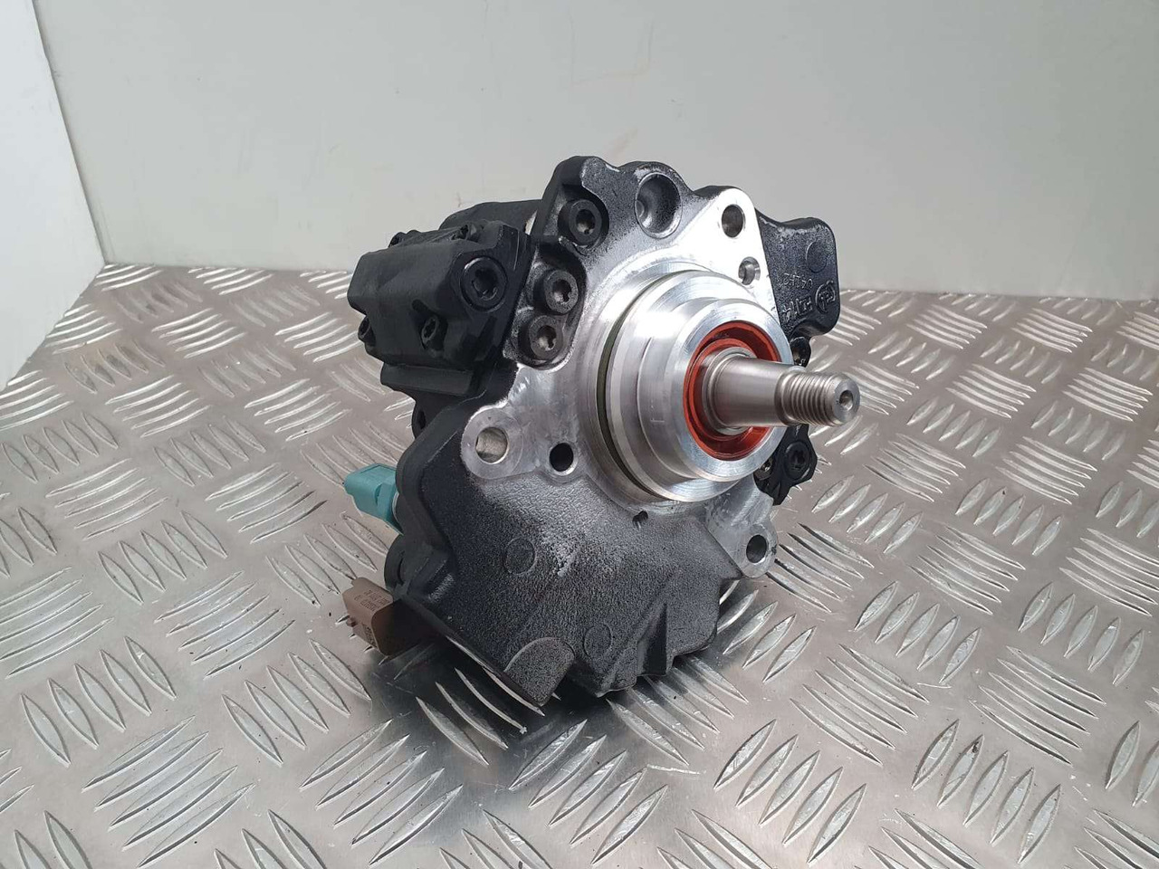 JCB Injection Pump 320/06825 Delphi 28313000 injection pump - Двигатель и запчасти для Строительной техники: фото 2 JCB Injection Pump 320/06825 Delphi 28313000 injection pump - Двигатель и запчасти для Строительной техники: фото 2