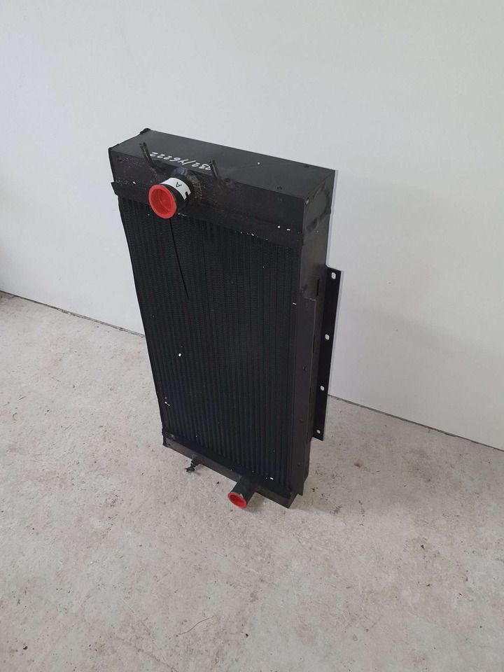 JCB JS140 Excavator Radiator 332/Y6222 - Двигатель и запчасти для Строительной техники: фото 3 JCB JS140 Excavator Radiator 332/Y6222 - Двигатель и запчасти для Строительной техники: фото 3