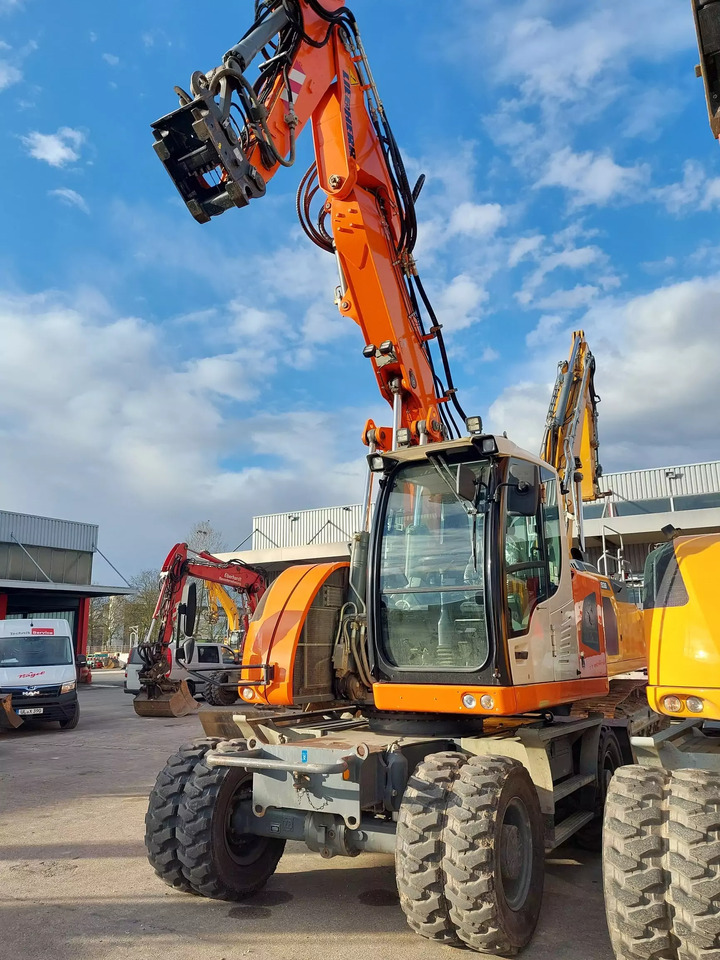 2014 Liebherr A 918Compact - Колёсный экскаватор: фото 1 2014 Liebherr A 918Compact - Колёсный экскаватор: фото 1