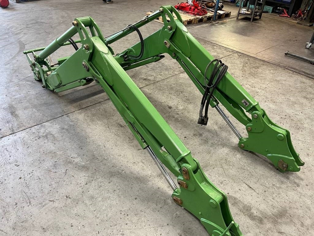 Lastare / Loader Fendt Agco 4X80 till Fendt 415 Va - Фронтальный погрузчик для трактора: фото 2 Lastare / Loader Fendt Agco 4X80 till Fendt 415 Va - Фронтальный погрузчик для трактора: фото 2