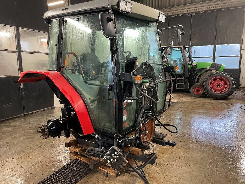 Massey Ferguson 4335 Dismantled: only spare parts - Трактор: фото 4 Massey Ferguson 4335 Dismantled: only spare parts - Трактор: фото 4