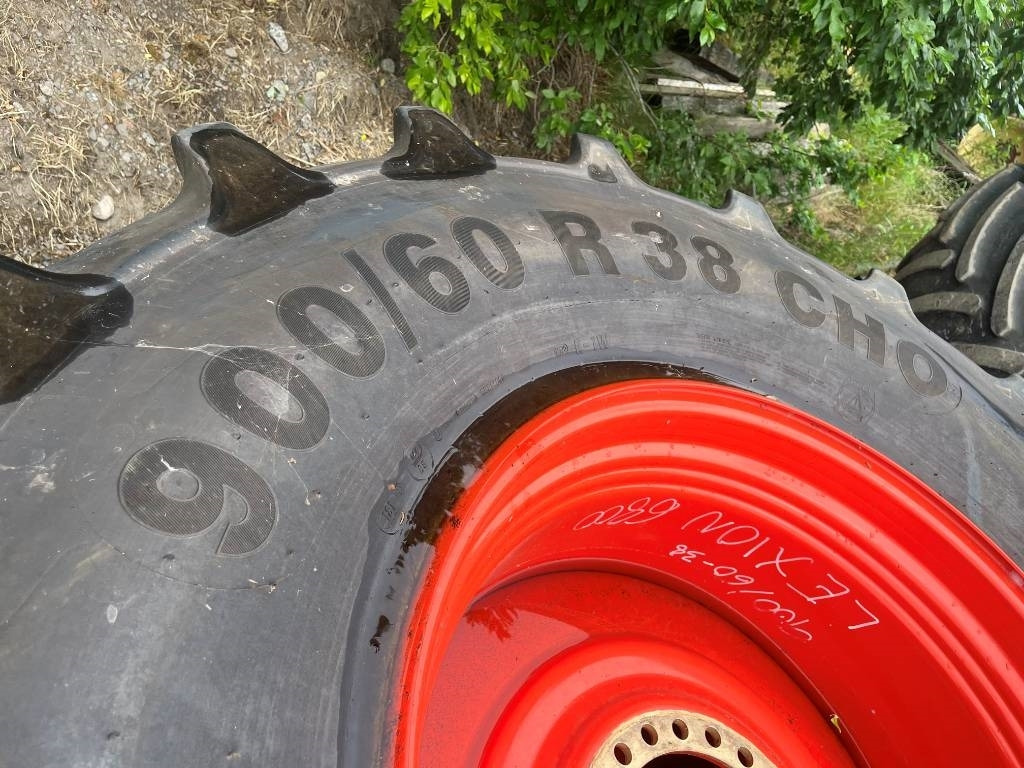 Mitas 900/60R38 Däck till Claas Lexion 6800 - Шина для Сельскохозяйственной техники: фото 3 Mitas 900/60R38 Däck till Claas Lexion 6800 - Шина для Сельскохозяйственной техники: фото 3